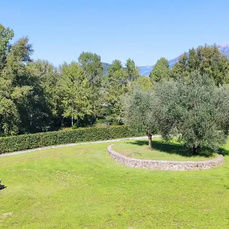 Fons Clara Domus Et Eventi 게스트하우스 Fontechiari