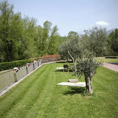 Fons Clara Domus Et Eventi Fontechiari